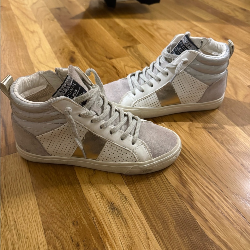 Like-New: Vintage Havana High Tops